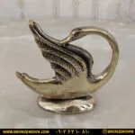 مجسمه برنجی