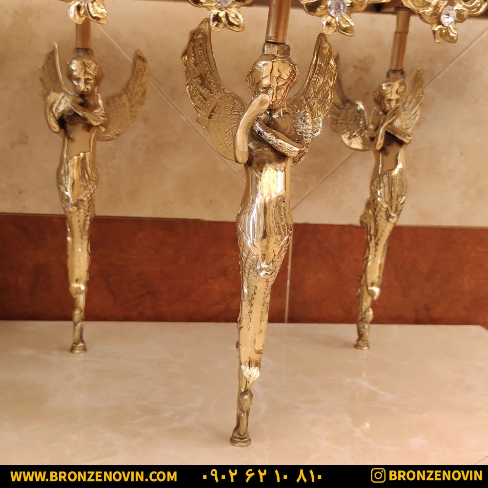 نمای نزدیک از ستون