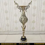 گلدان برنجی ایستاده
