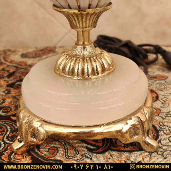 پایه سنگی آباژور