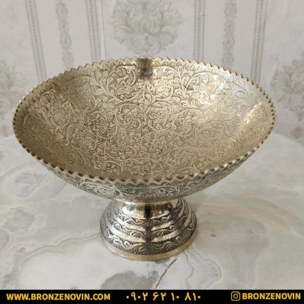 میوه خوری برنزی هندی