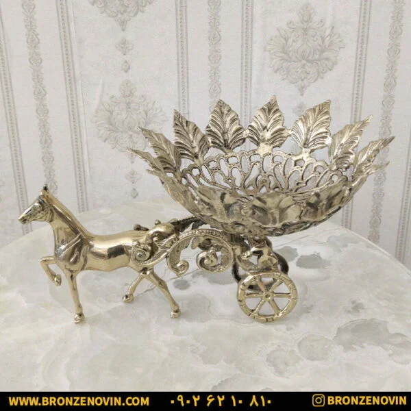 میوه خوری برنز مدل کالسکه و گل برگی