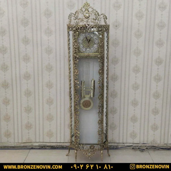 ساعت ایستاده برنجی