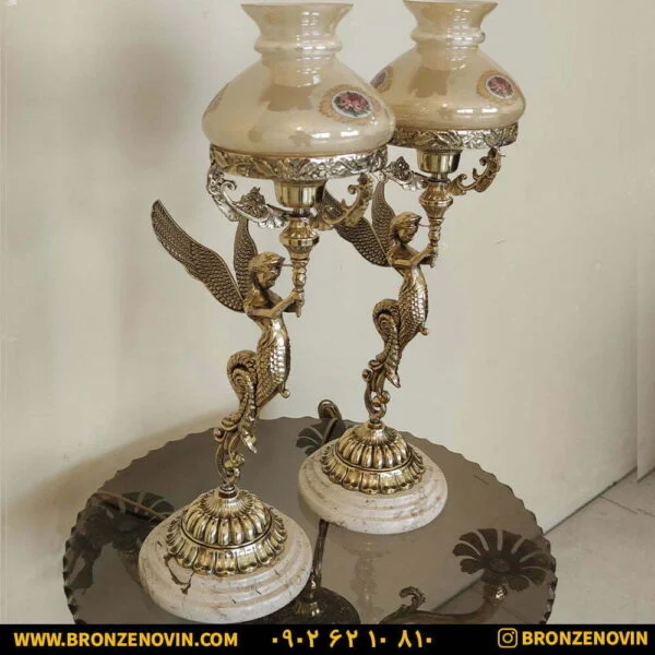 آباژور برنجی رومیزی