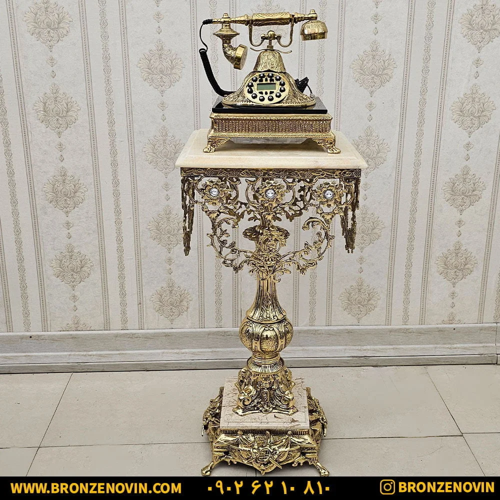 میز تلفن و تلفن ایستاده برنزی