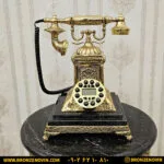 تلفن رومیزی برنزی