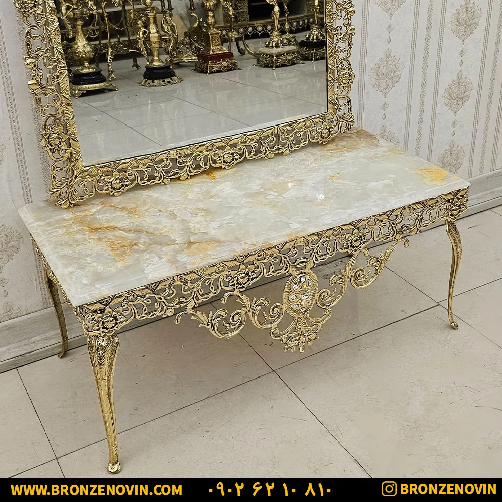 کنسول برنزی با سنگ مرمر