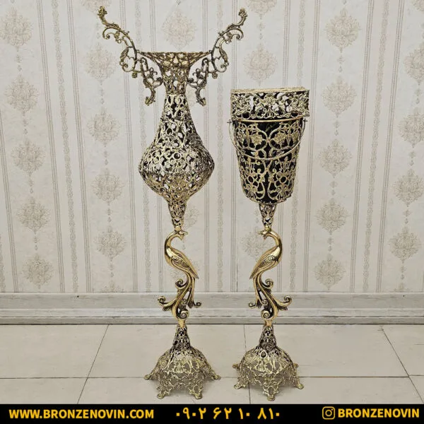 گلدان کنار سالنی و سطل و جا دستمال برنزی ست