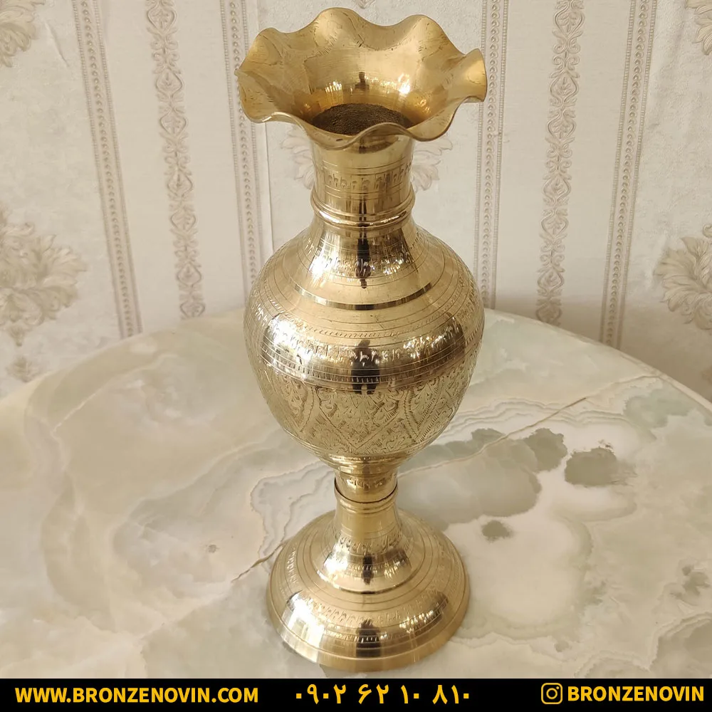 گلدان برنجی پاکستانی طلایی
