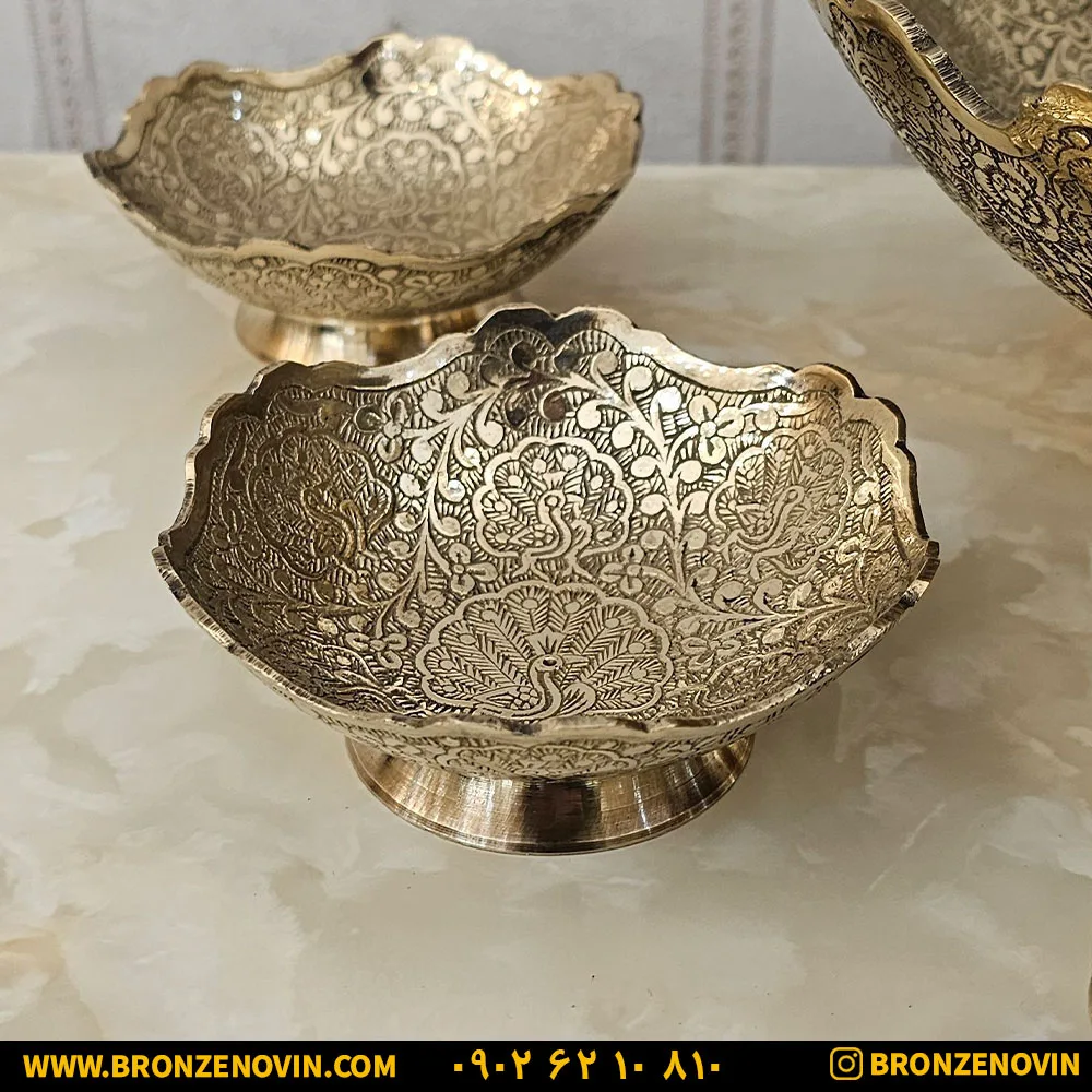 آجیل خوری برنز هندی طاووس