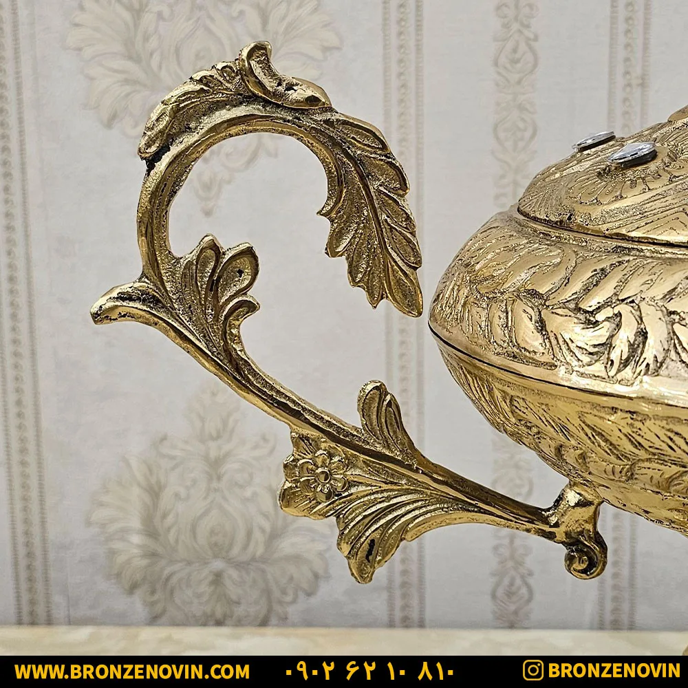 دسته شکلات خوری