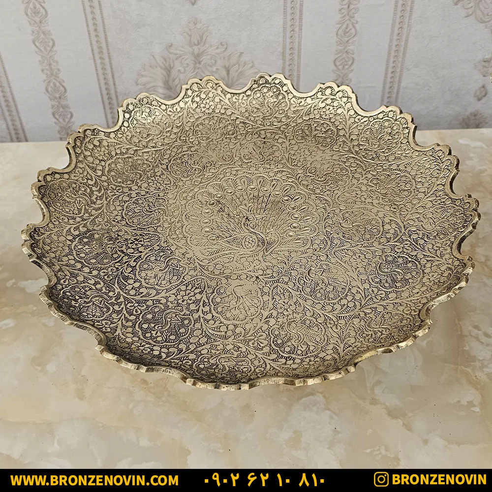 شیرینی خوری برنزی طرح طاووس هندی